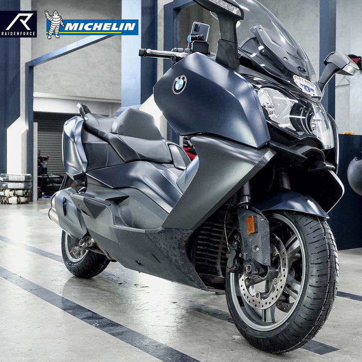 Michelin Pilot Road 4 Scooter tire