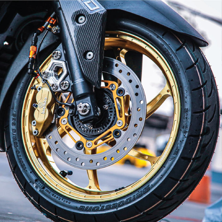 Bridgestone Battlax SC tires (rim size 12,13,14)