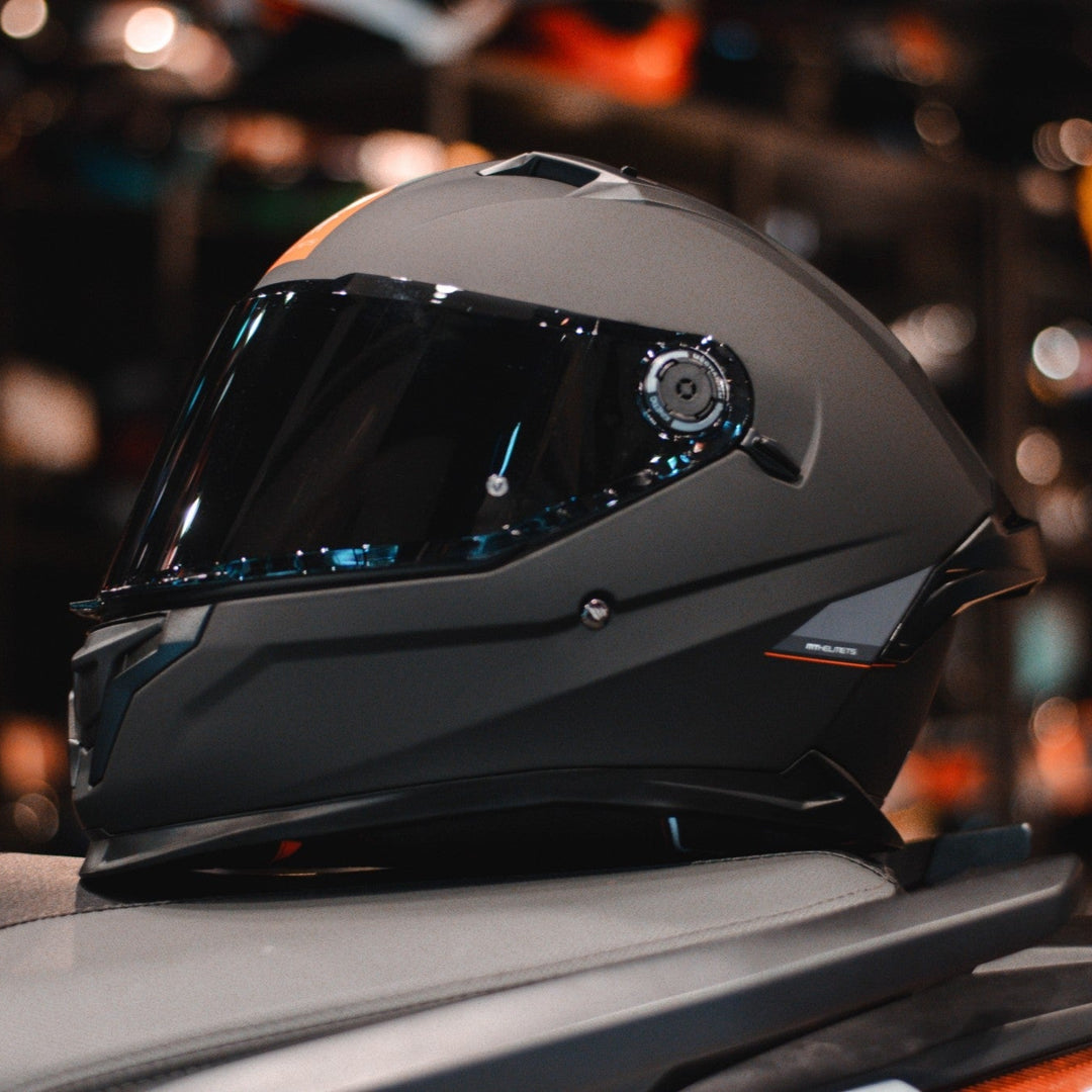 หมวกกันน็อค MT BRAKER SV Solid Matt Black สีดำด้าน