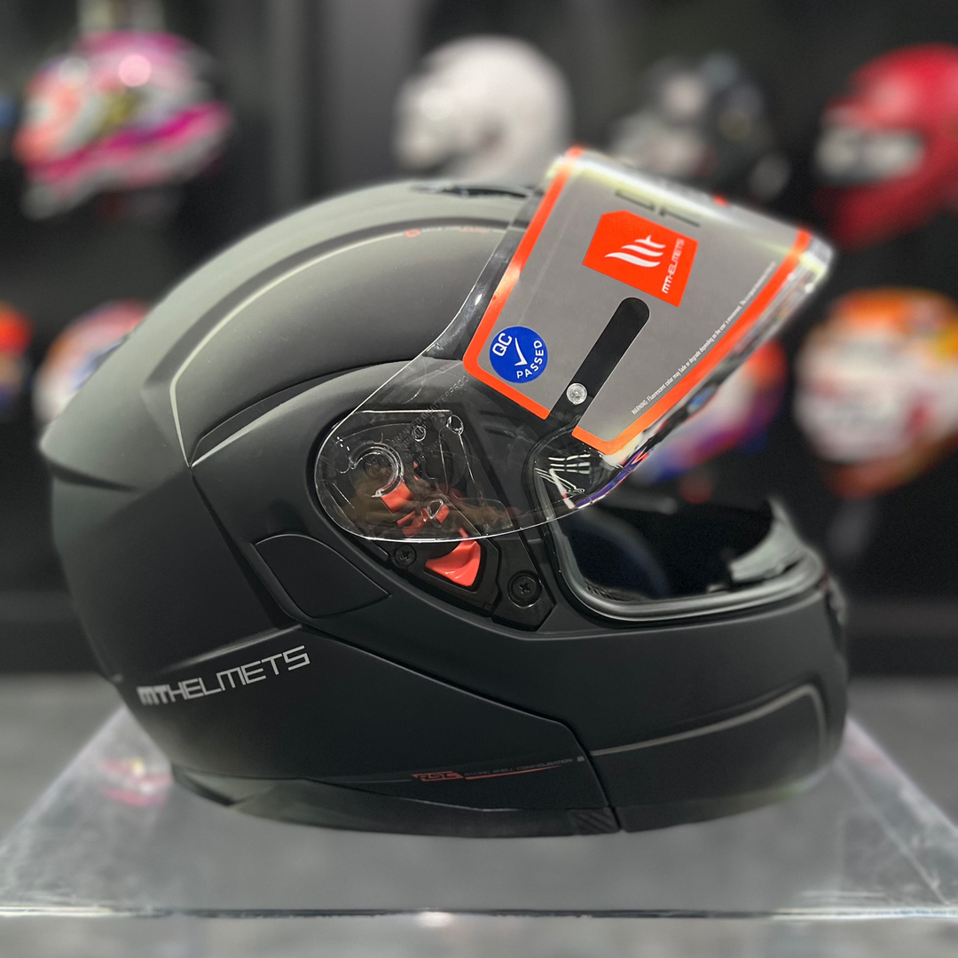 MT Atom SV Solid Matt Black flip-up helmet