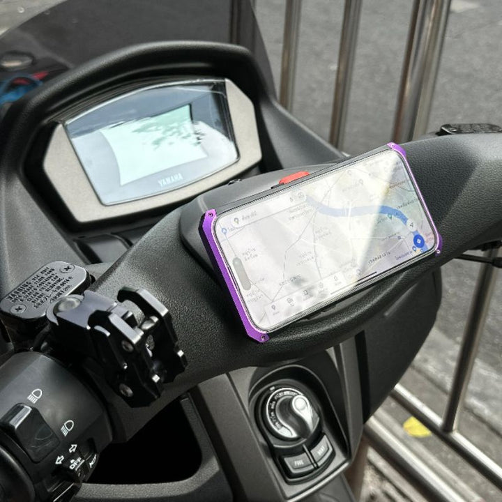 Motorcycle phone holder with handlebar cover Mototec Quicklock-Xmax300