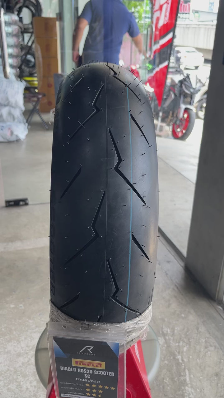 Pirelli Diablo Rosso Scooter SC tire